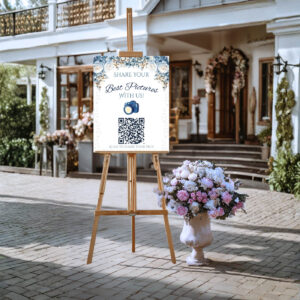 Winter wonderland quinceañera qr code photo sign on easel outdoor